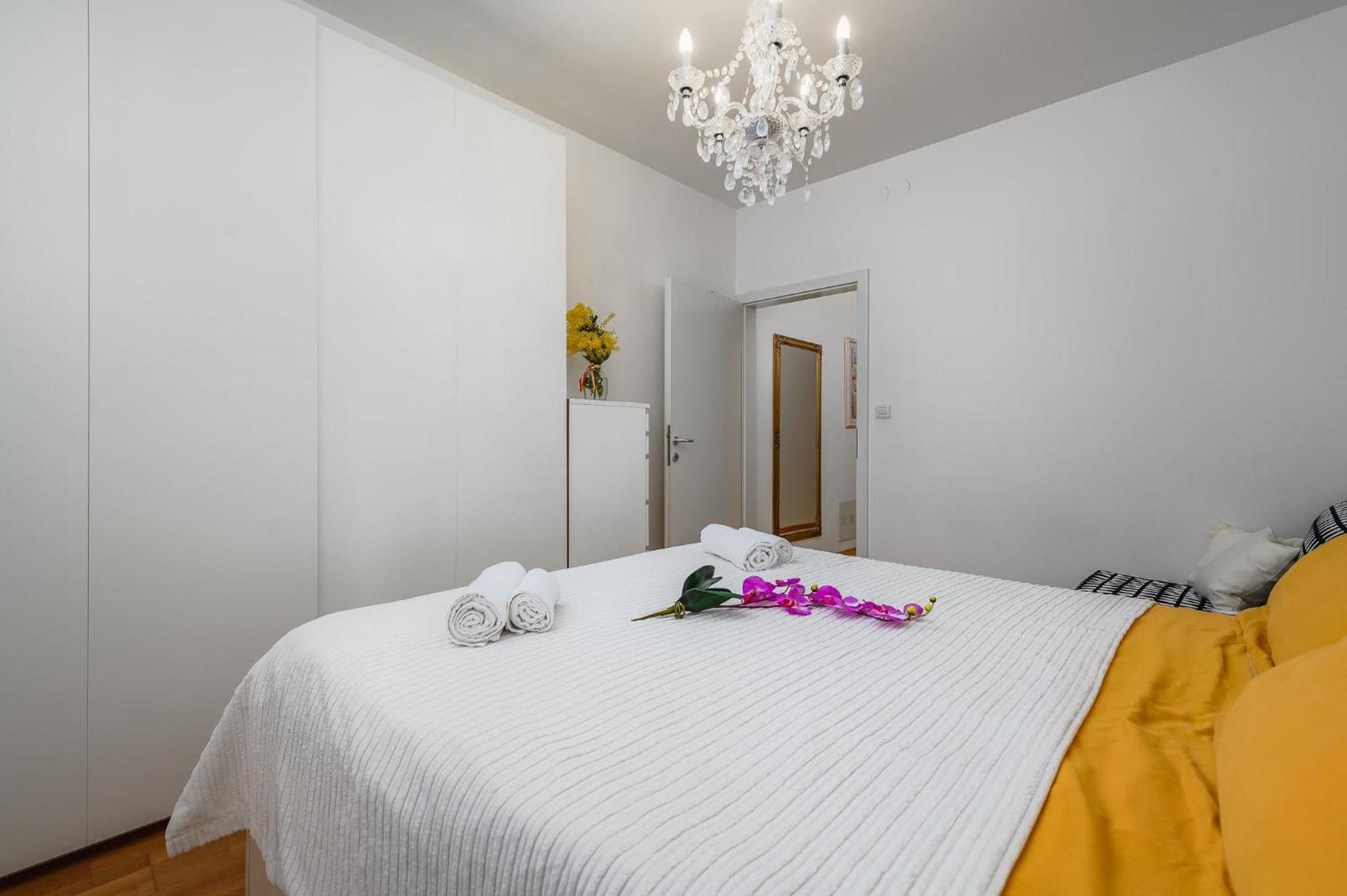 Aureo Apartment Pula Center מראה חיצוני תמונה