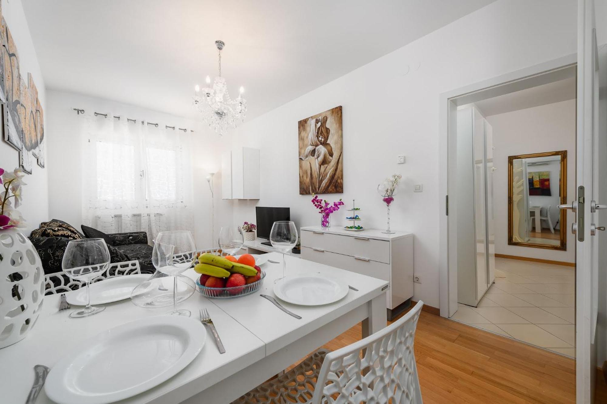 Aureo Apartment Pula Center מראה חיצוני תמונה