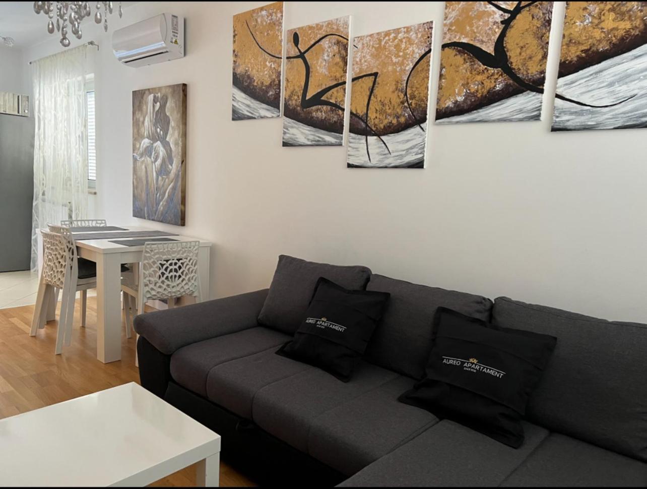 Aureo Apartment Pula Center מראה חיצוני תמונה
