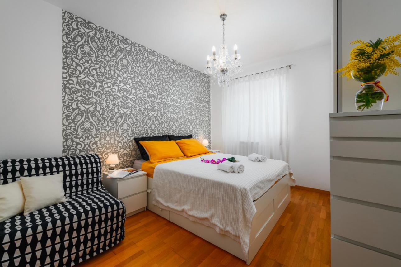 Aureo Apartment Pula Center מראה חיצוני תמונה