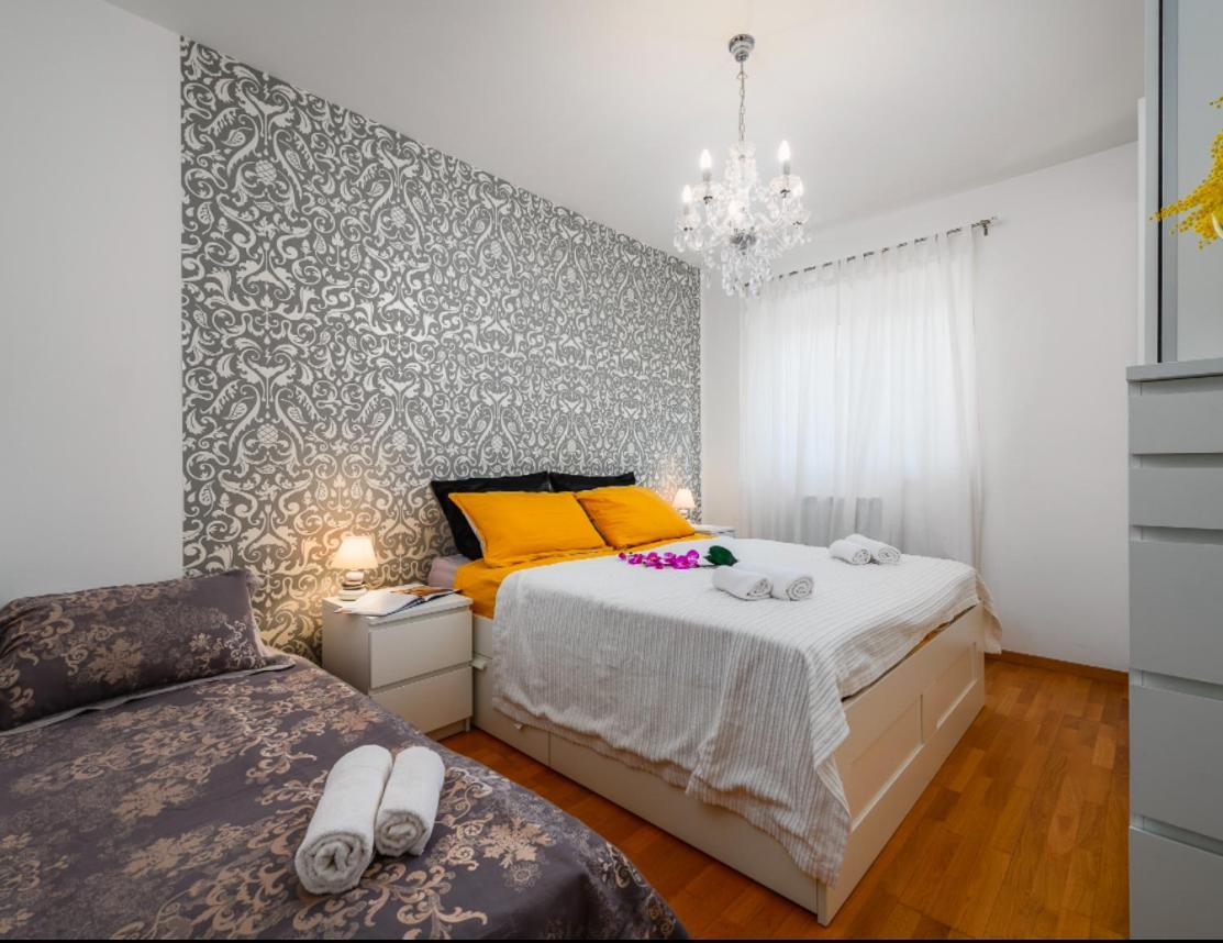 Aureo Apartment Pula Center מראה חיצוני תמונה
